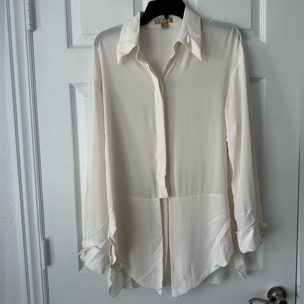 Michael Kors silk blouse with side slits size 8